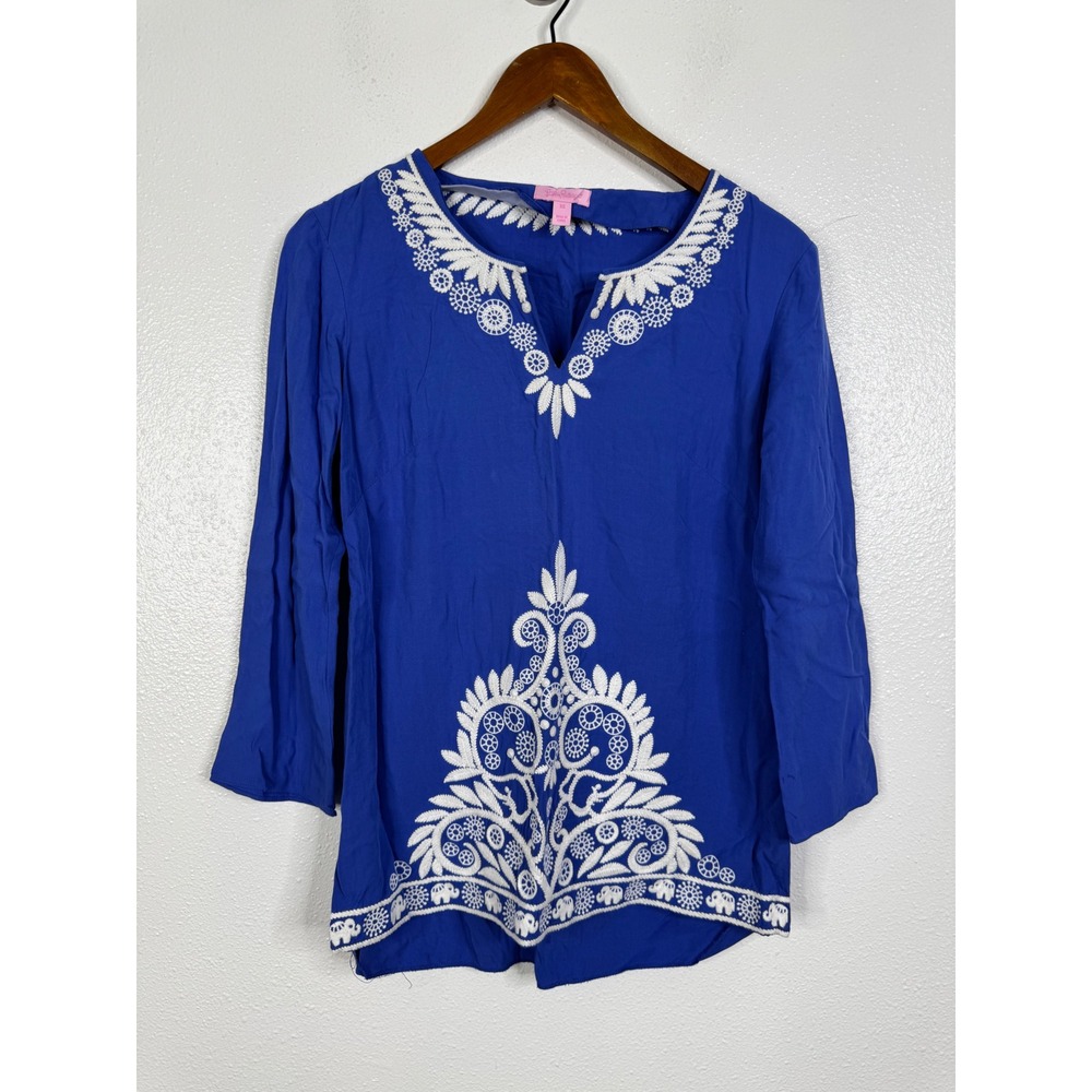 Lilly Pulitzer Blue Embroidered Elephant Tunic Top XS Rayon 3/4 Sleeve 62379